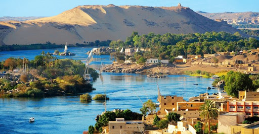 Day tour to Abu Simbel from Aswan by private car